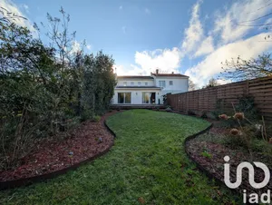 Townhouse in Pessac (33600)