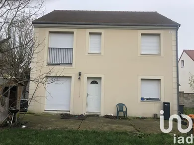 House at Dammarie-les-Lys (77190)