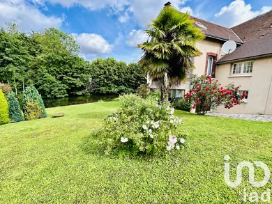 Village house in Thivars (28630)
