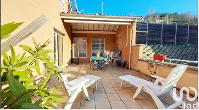 Maison traditionnelle à La Terrasse-sur-Dorlay (42740)