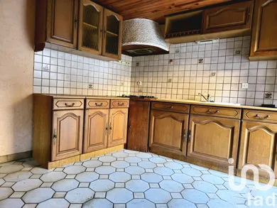 Immeuble à Vireux-Molhain (08320)