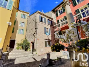 Maison de village à Gattières (06510)