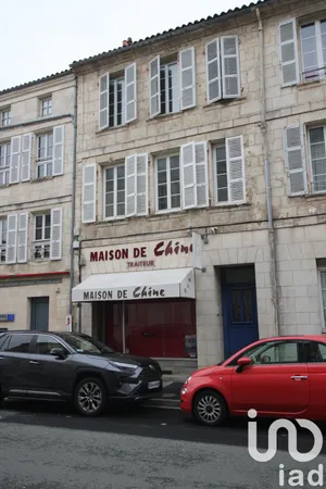 Building at Rochefort (17300)