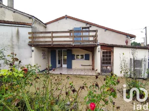 Maison traditionnelle à Saint-Secondin (86350)