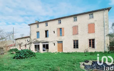 Maison de campagne à Brioux-sur-Boutonne (79170)