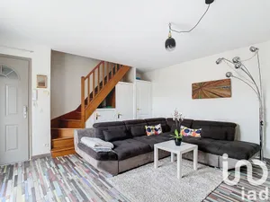 Townhouse in Épône (78680)