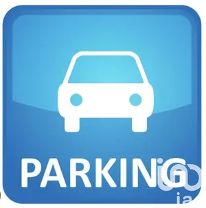 Parking at Six-Fours-les-Plages (83140)