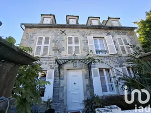 House at Saint-Vaast-la-Hougue (50550)