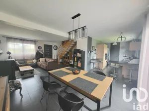 Maison à Saint-Aubin-d'Aubigné (35250)