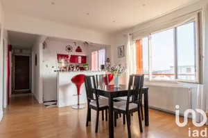 Appartement à Sainte-Geneviève-des-Bois (91700)