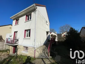 Maison traditionnelle à Jouy-en-Josas (78350)