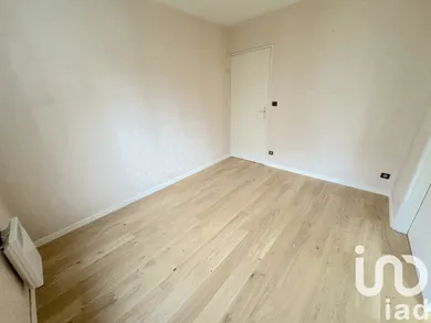 Apartment at Paris (75019) — 5/11