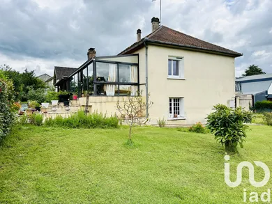 Maison traditionnelle à Coulaures (24420)