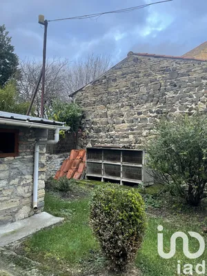 Barn at Ludesse (63320)