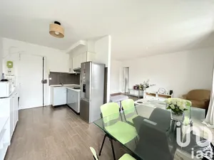Apartment in Maisons-Alfort (94700)