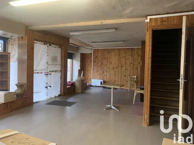 Building at Montereau-Fault-Yonne (77130) — 4/13
