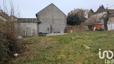Building plot in Villecresnes (94440)