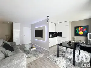 Apartment at Fleury-Mérogis (91700)