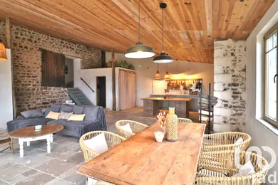 Maison à Leynes (71570)