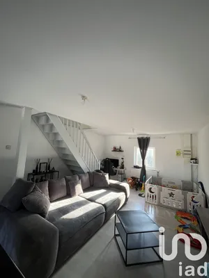 Apartment at Pont-sur-Sambre (59138)