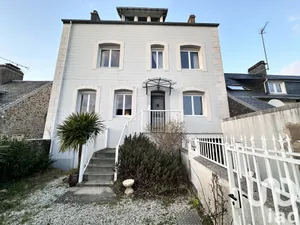 Maison à Agon-Coutainville (50230)