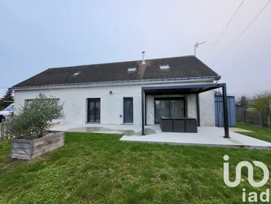 Maison à Auzouer-en-Touraine (37110)