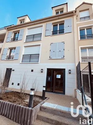 Apartment in JOUARS PONCHARTRAIN (78760)