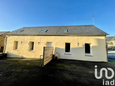 Building at Saint-Guen (22530) — 15/21