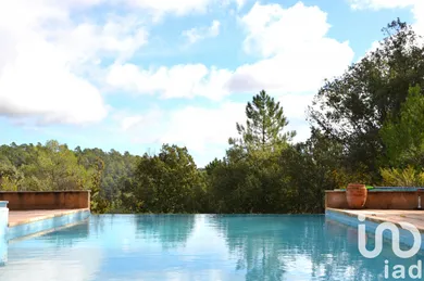 Maison à BRAS  (83149)