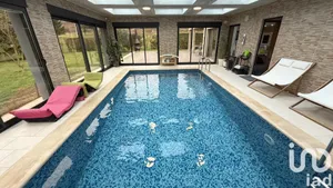 Architectural house at Châtillon-sur-Marne (51700)