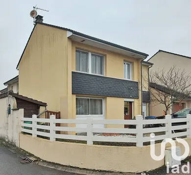 House at Châtellerault (86100)