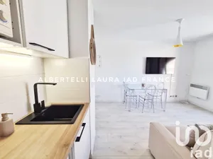 Apartment in Six-Fours-les-Plages (83140)