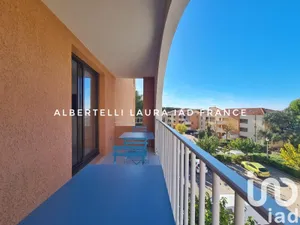 Appartement à Six-Fours-les-Plages (83140)