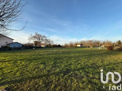 Building plot at Auterrive (64270)