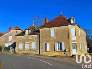 Maison à Sainte-Colombe-des-Bois (58220)