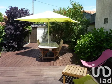 Townhouse at Bordeaux (33800)