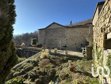 Village house in Vallées-d'Antraigues - Asperjoc (07600)