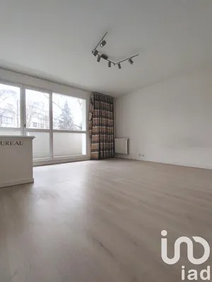 Appartement à Les Ulis (91940)