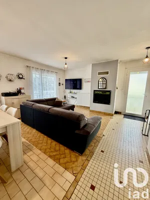 House in Bonnard (89400)