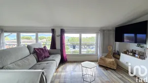 Appartement à Carnoules (83660)