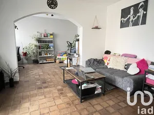 Apartment at Yerres (91330)