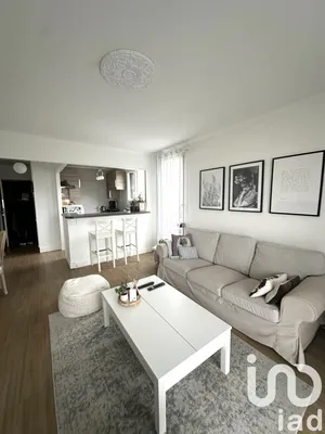 Apartment at Saint-Michel-sur-Orge (91240)