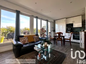 Duplex à Versailles (78000)