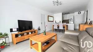 Apartment at Mennecy (91540)