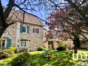 Longere at La Ferté-sous-Jouarre (77260)
