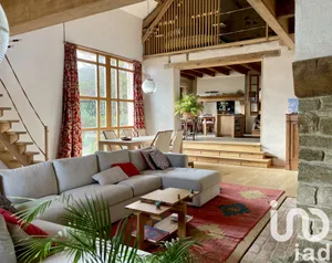 Maison de campagne à Mialet (24450)