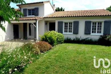 Maison traditionnelle à La Chapelle-Moulière (86210)