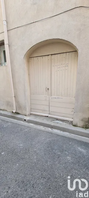 Parking à Châteauneuf-du-Pape (84230)