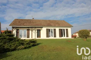 Maison traditionnelle à COULANGES LES NEVERS (58660)