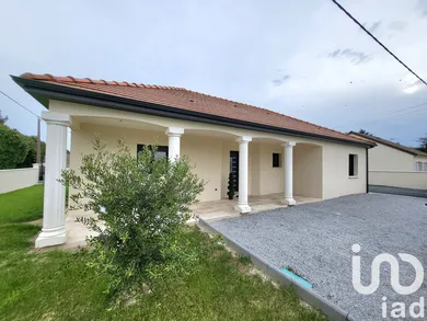 Detached house at Châtellerault (86100)